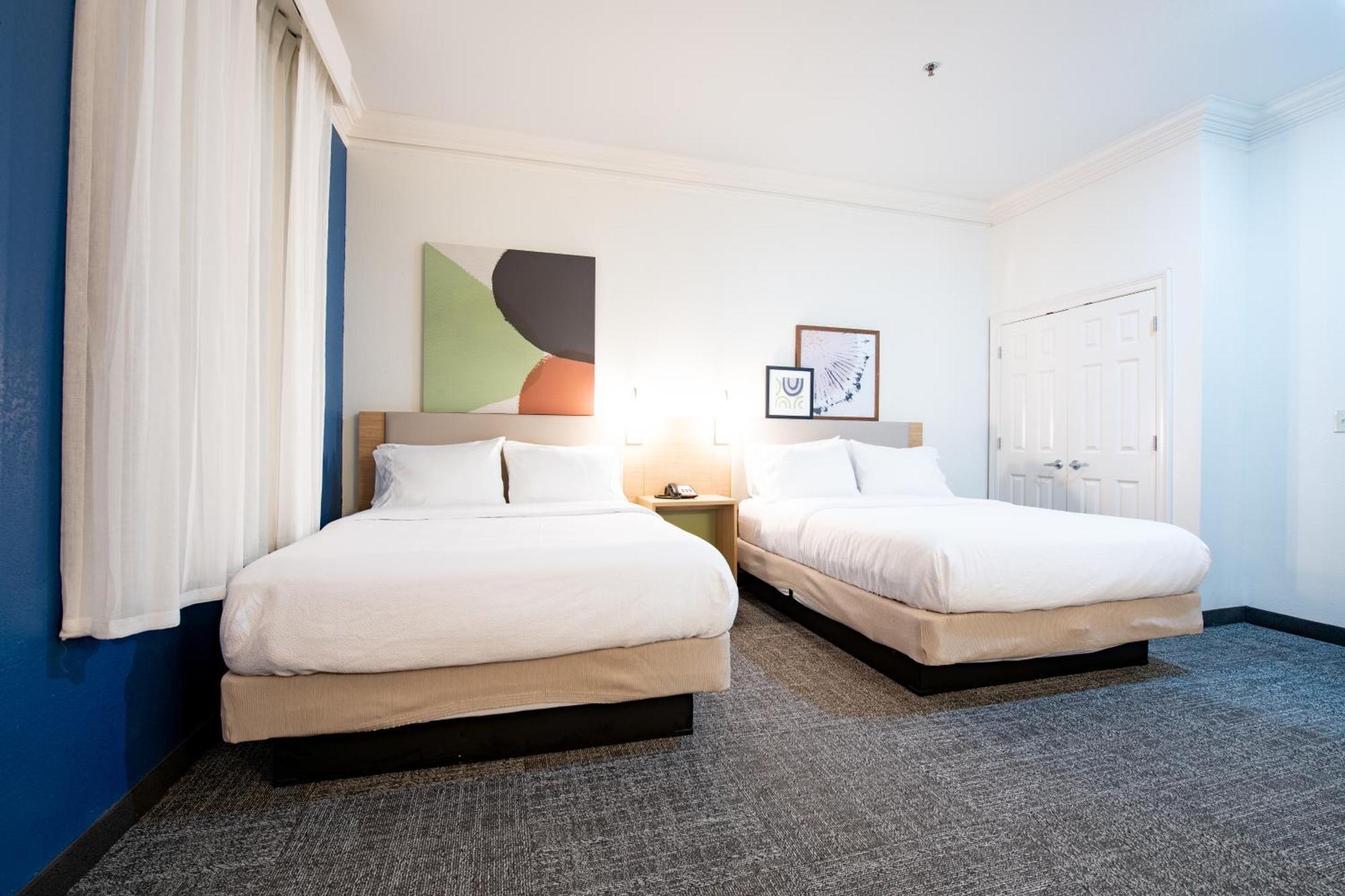 Spark By Hilton South Hotel 3*
