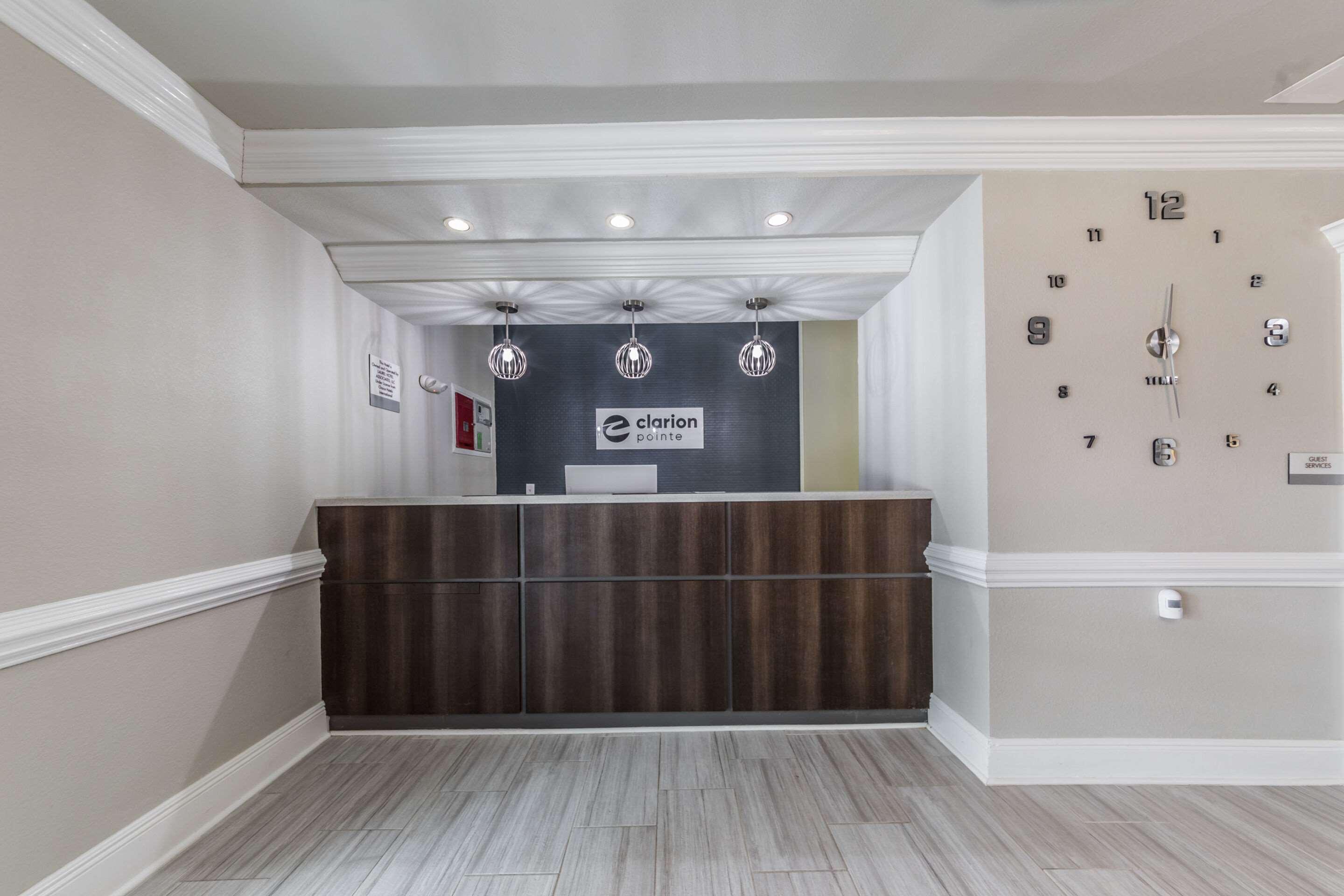 Clarion Pointe 3*